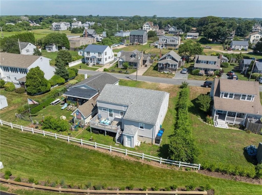 Adorable Matunuck beach house featuring a single level, with a - Beach Home for sale in South Kingston, Rhode Island on Beachhouse.com