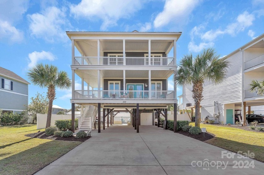 Absolutely stunning raised beach house located in Garden City - Beach Home for sale in Garden City, South Carolina on Beachhouse.com