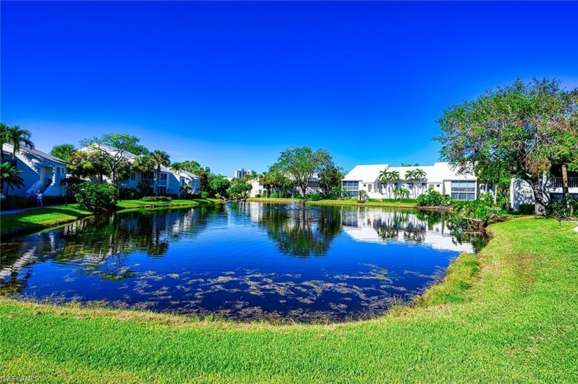 Willow Brook at Pelican Bay. 2BR/2BA, 1st floor, end unit in - Beach Condo for sale in Naples, Florida on Beachhouse.com