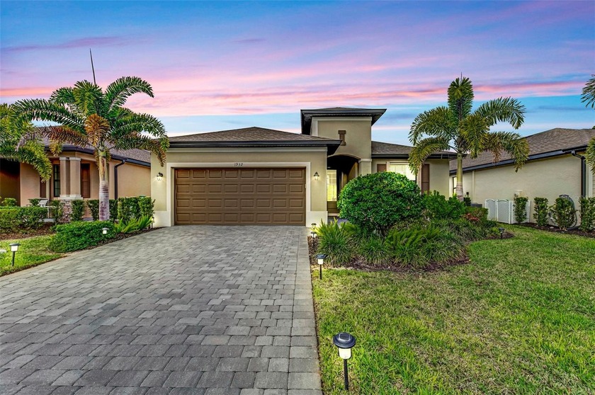 Welcome to this immaculate 2022-built 3-bedroom, 3-bathroom - Beach Home for sale in Port Charlotte, Florida on Beachhouse.com