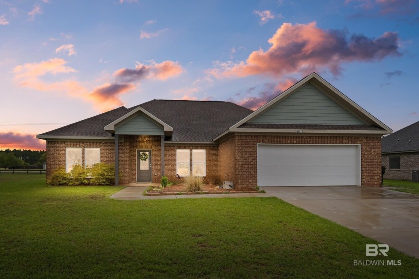 Gold Fortified and Move In Ready Home in quaint Wolf's Run South - Beach Home for sale in Elberta, Alabama on Beachhouse.com