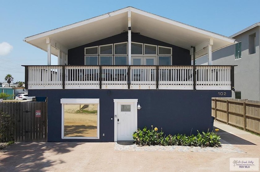 Virtual Tours & More - bit.ly/102const Less than a block from - Beach Home for sale in South Padre Island, Texas on Beachhouse.com