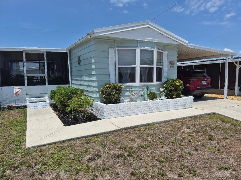 FINALLY ! THE ONE YOU HAVE BEEN WAITING FOR IS NOW ON THE - Beach Home for sale in North Fort Myers, Florida on Beachhouse.com