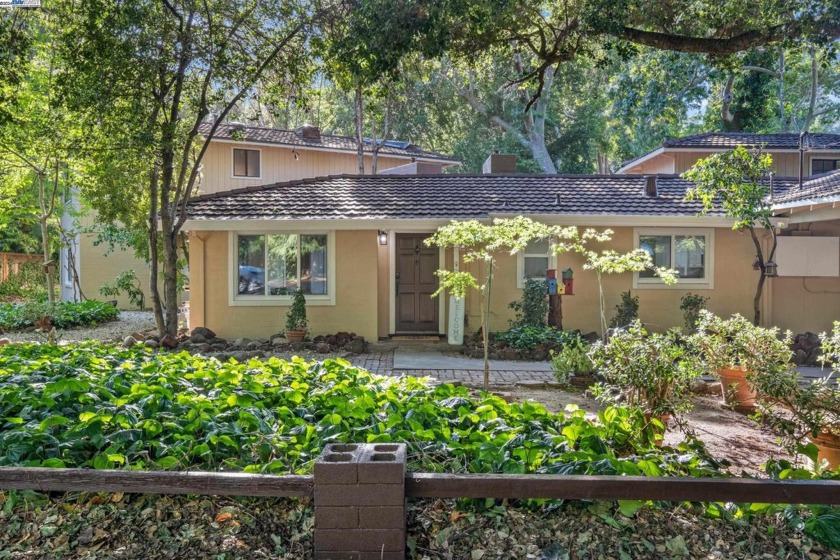 This newly renovated home is nestled within the picturesque - Beach Home for sale in Martinez, California on Beachhouse.com