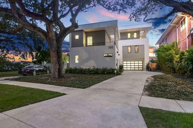 A true Davis Island dream home awaits. Enjoy spectacular OPEN - Beach Home for sale in Tampa, Florida on Beachhouse.com