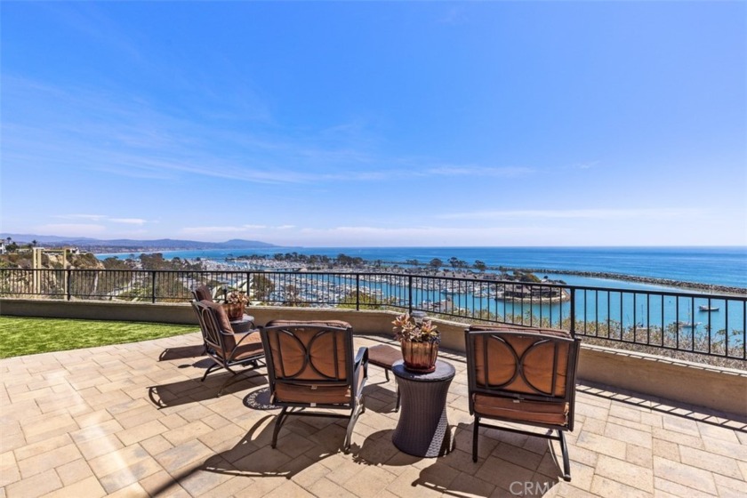If you're looking for that Sweeping, Forever, Breathtaking Ocean - Beach Apartment for sale in Dana Point, California on Beachhouse.com
