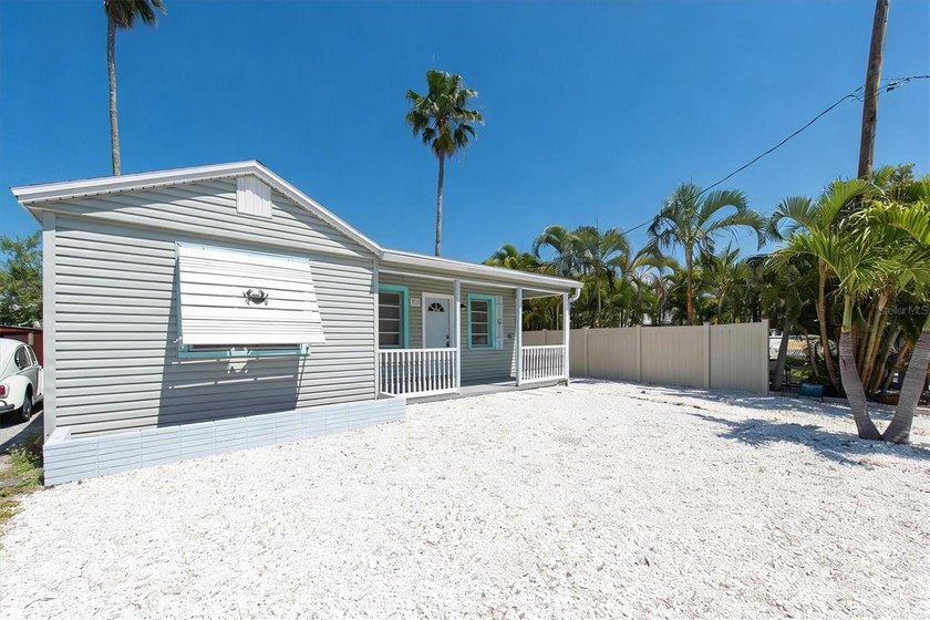 One or more photo(s) has been virtually staged. SELLER OFFERING - Beach Home for sale in Madeira Beach, Florida on Beachhouse.com