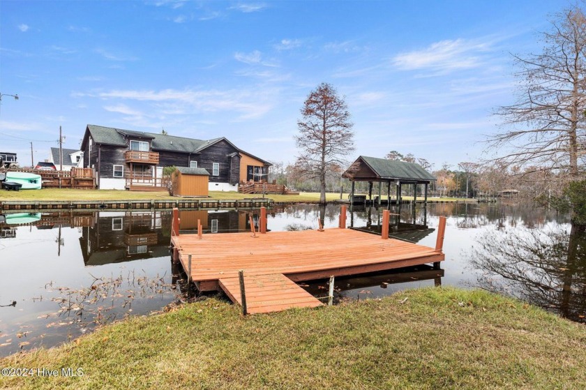 Come see this Beautiful Waterfront Property in Snug Harbor - Beach Home for sale in Hertford, North Carolina on Beachhouse.com