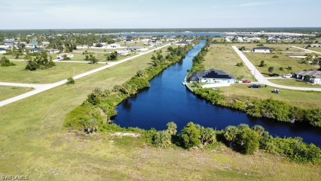 OVERSIZED FRESHWATER RESIDENTIAL LOT. Build your dream home or - Beach Lot for sale in Cape Coral, Florida on Beachhouse.com