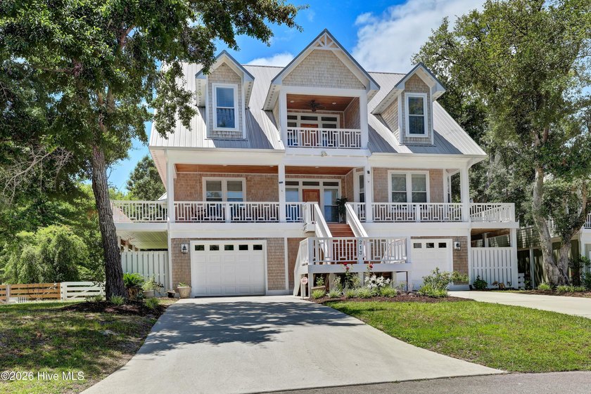 Tucked away in the coastal town of Carolina Beach, surrounded by - Beach Home for sale in Carolina Beach, North Carolina on Beachhouse.com
