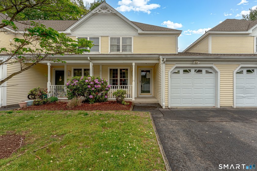 Welcome home to this ultra-spacious and beautifully maintained - Beach Condo for sale in Milford, Connecticut on Beachhouse.com
