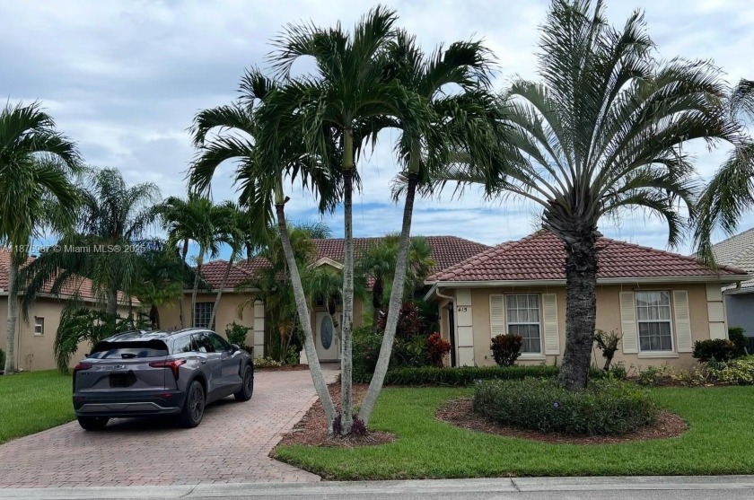 Beautiful, Spacious, and Bright Property in the Prestigious St - Beach Home for sale in Port Saint Lucie, Florida on Beachhouse.com