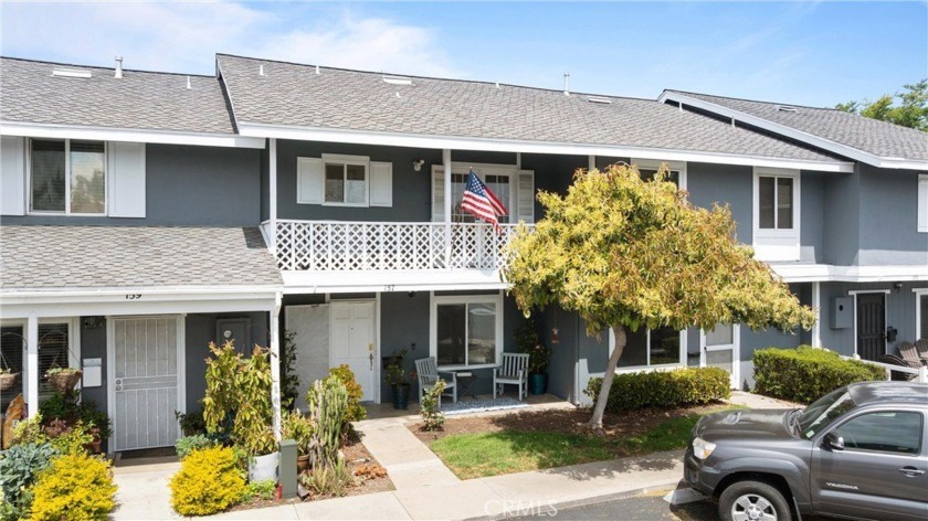 Charming 3 Bedroom Condo in the Heart of Costa Mesa, welcome to - Beach Condo for sale in Costa Mesa, California on Beachhouse.com