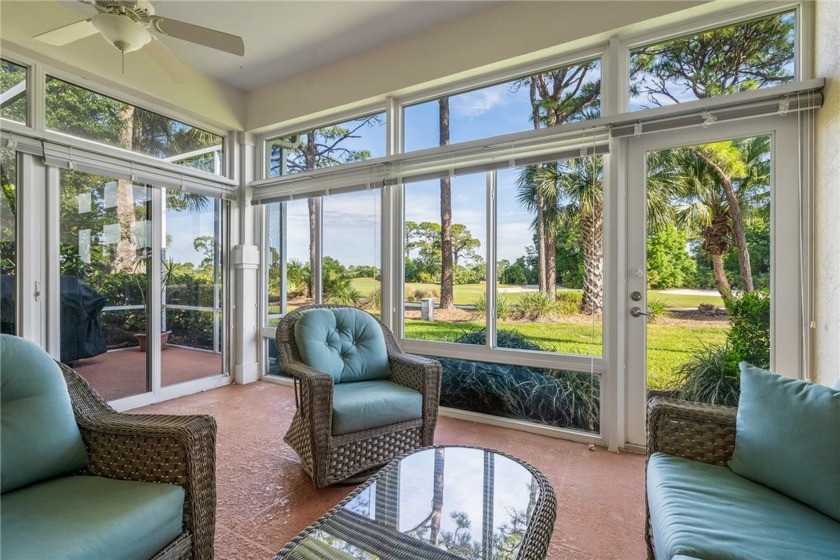 Fantastic villa with gorgeous golf views! Elegant kitchen (2023) - Beach Home for sale in Vero Beach, Florida on Beachhouse.com