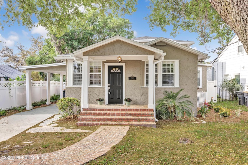 Price Reduction: Charming 2B/2B renovated bungalow in the heart - Beach Home for sale in Jacksonville, Florida on Beachhouse.com