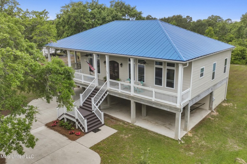 Welcome to 204 S Island View in Long Beach, MS, where beach - Beach Home for sale in Long Beach, Mississippi on Beachhouse.com
