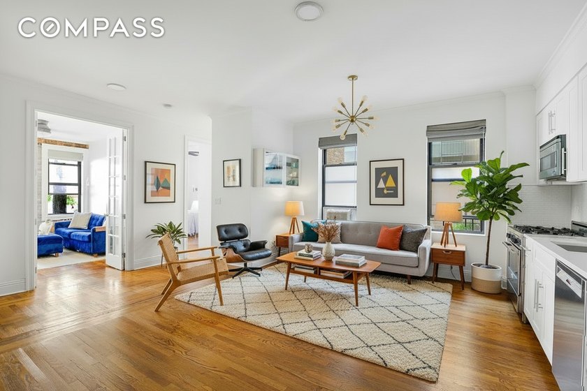 Best Priced 2 Bedroom in Astoria with LOW monthlies! A1 opens - Beach Condo for sale in Queens, New York on Beachhouse.com