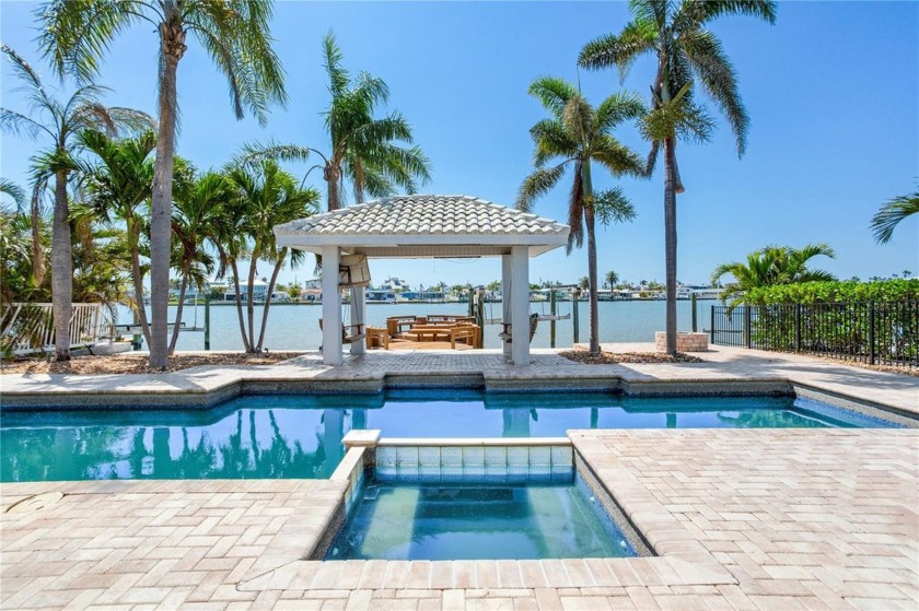 Resort-Style Waterfront Living in Redington Beach.  Just a short - Beach Home for sale in Redington Beach, Florida on Beachhouse.com