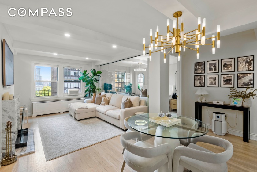 Welcome to a stunning and METICULOUSLY RENOVATED 2BR with EAST - Beach Condo for sale in New York, New York on Beachhouse.com