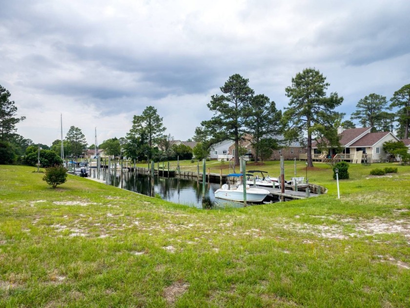 Set the standard in Fairfield Harbour! This beautiful waterfront - Beach Lot for sale in New Bern, North Carolina on Beachhouse.com