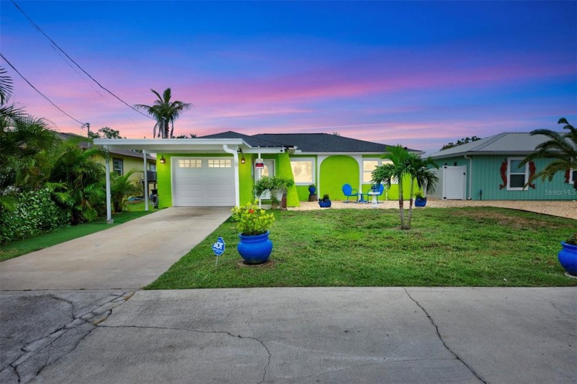 Preferred Lender is offering 1% of the loan amount as a lender - Beach Home for sale in Hudson, Florida on Beachhouse.com