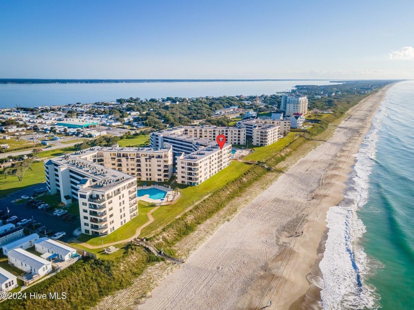 This direct oceanfront 2-bedroom condo at Summer Winds has - Beach Condo for sale in Indian Beach, North Carolina on Beachhouse.com