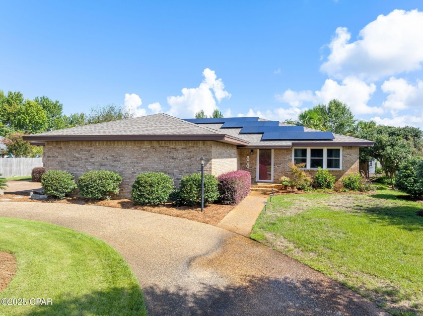 Beautiful centrally located brick home in the heart of Panama - Beach Home for sale in Panama City, Florida on Beachhouse.com