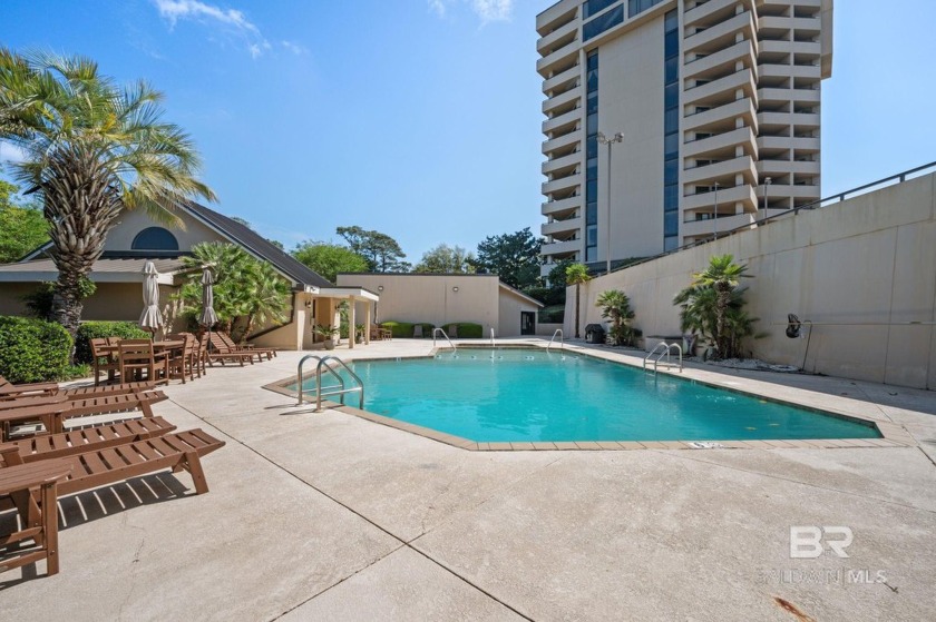 Beautifully remodeled 3-bed, 2-bath, 1,730 sq. ft. condo with - Beach Home for sale in Daphne, Alabama on Beachhouse.com
