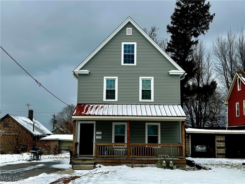 Primo location in the heart of Detroit Shoreway! This fully - Beach Home for sale in Cleveland, Ohio on Beachhouse.com