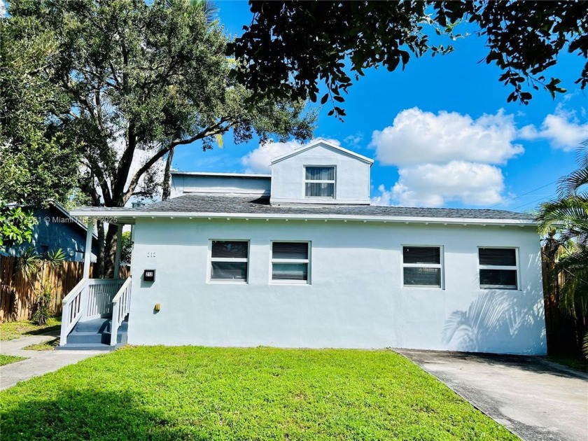 A must-see! Fantastic home in one of the fastest-growing cities - Beach Home for sale in Dania, Florida on Beachhouse.com