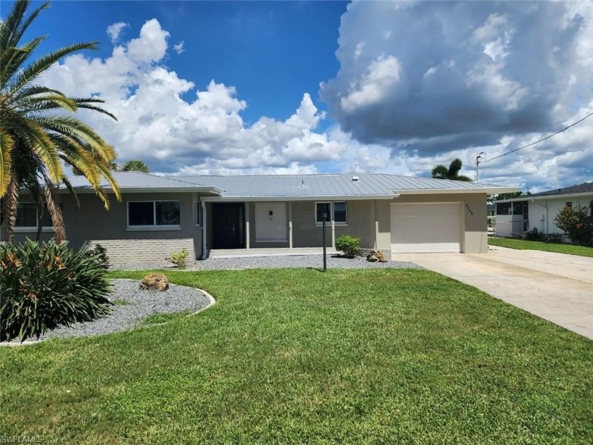 Beautiful and spacious single-family home in Yacht Club - Beach Home for sale in Cape Coral, Florida on Beachhouse.com