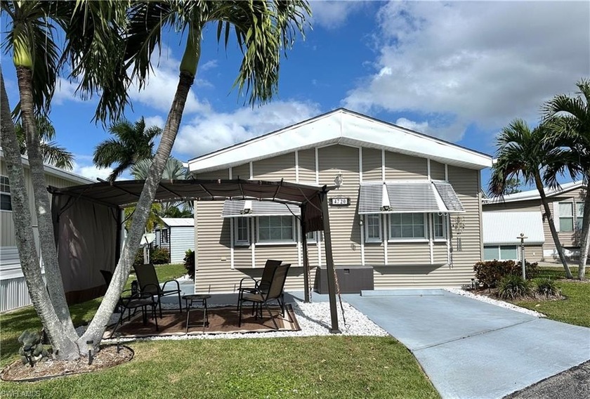 Discover Your Dream Home at Riverwoods Plantation! Welcome to - Beach Home for sale in Estero, Florida on Beachhouse.com