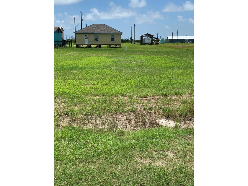 Price Reduced for the Perfect spot to have your RV, or build - Beach Lot for sale in Palacios, Texas on Beachhouse.com