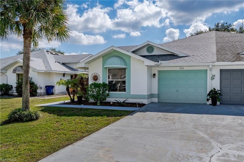Move Right into this TURNKEY/FURNISHED 2 Bedroom, 2 Bath, POOL - Beach Home for sale in Lehigh Acres, Florida on Beachhouse.com