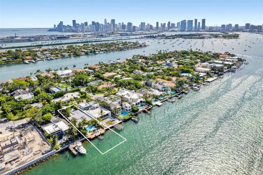 Beautiful waterfront Hibiscus Island pool home with chic - Beach Home for sale in Miami Beach, Florida on Beachhouse.com