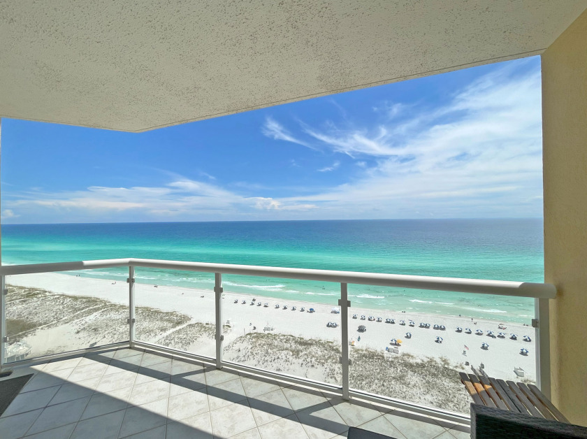 $299/NT! Beautiful Gulf Front Condo/FREE Platinum Beach Svc - Beach Vacation Rentals in Pensacola Beach, Florida on Beachhouse.com