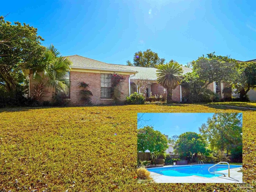 Welcome to 3941 Leesway Cir - a well-designed 3-bedroom Florida - Beach Home for sale in Pensacola, Florida on Beachhouse.com