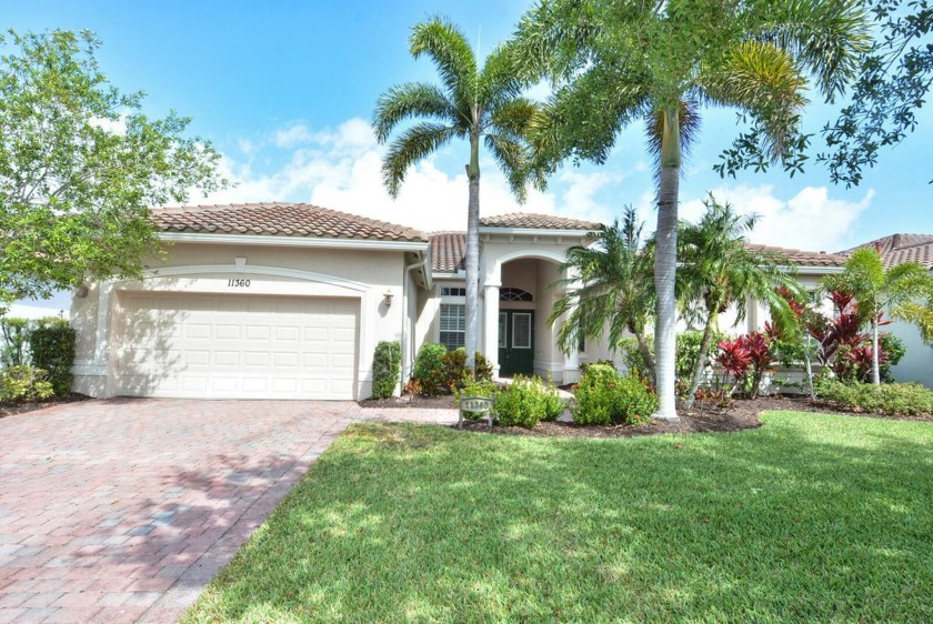 Beautiful 3-bedroom,3-bath pool home in desirable Vitalia - Beach Home for sale in Port Saint Lucie, Florida on Beachhouse.com