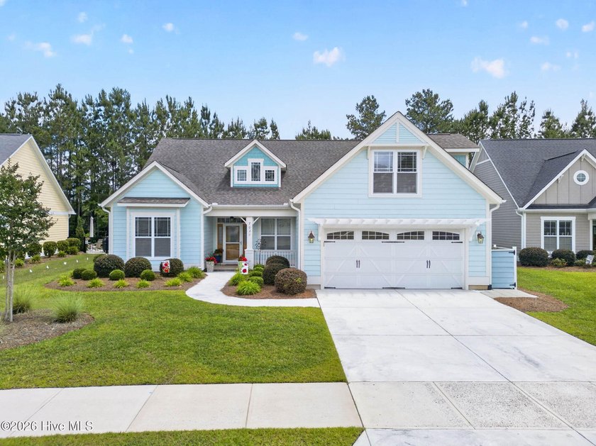 Welcome to this stunning single-family home that offers a - Beach Home for sale in Leland, North Carolina on Beachhouse.com