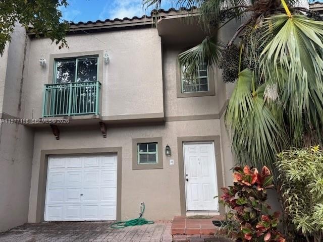 Two-story townhouse located in The Hammocks, offering an ideal - Beach Townhome/Townhouse for sale in Miami, Florida on Beachhouse.com
