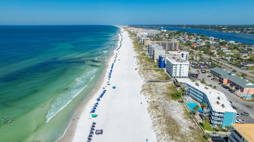 $41,400 RENTALS in 9 Months | GULF FRONT | NEW RENOVATION | - Beach Condo for sale in Fort Walton Beach, Florida on Beachhouse.com
