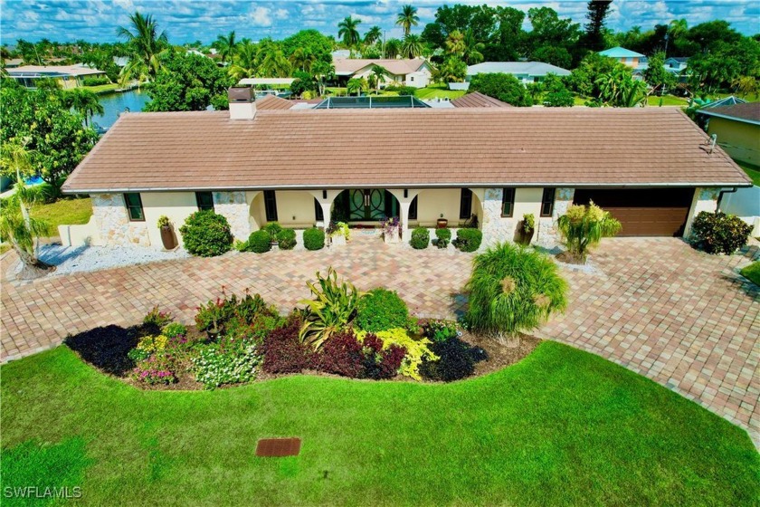 Luxurious waterfront home in the Cape Coral Yacht Club - Beach Home for sale in Cape Coral, Florida on Beachhouse.com