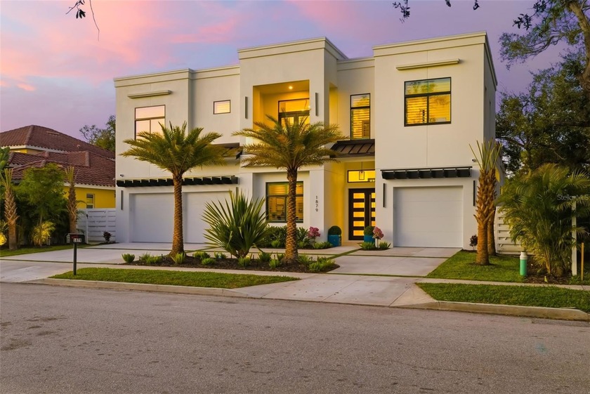 Brand-new contemporary design located West of the Trail on - Beach Home for sale in Sarasota, Florida on Beachhouse.com