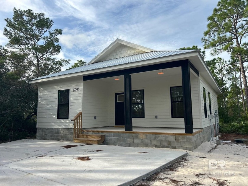 Welcome to your dream home or vacation retreat in one of the - Beach Home for sale in Gulf Shores, Alabama on Beachhouse.com