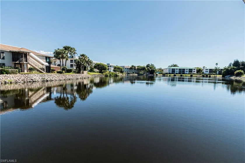 Wow,Reduced! Bring an offer! This beautiful bright beachy 2 - Beach Apartment for sale in Naples, Florida on Beachhouse.com