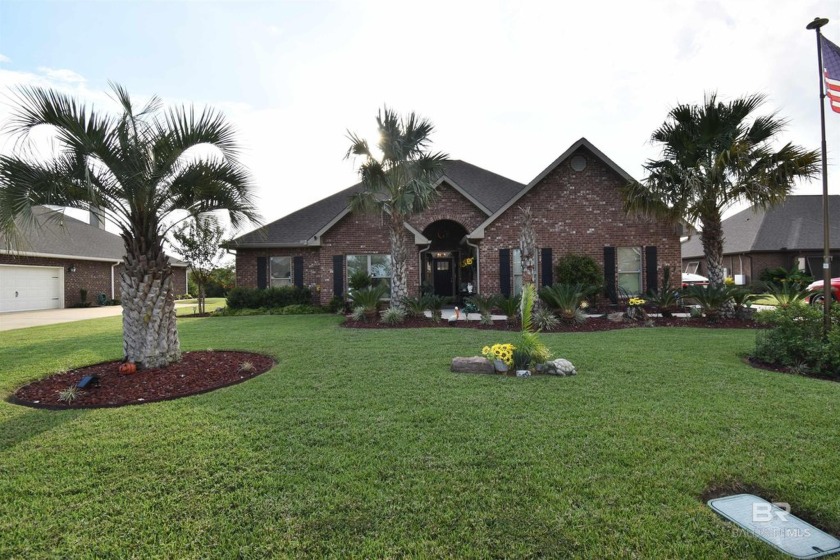 Welcome to the exclusive and beautiful Craft Farms North. This - Beach Home for sale in Gulf Shores, Alabama on Beachhouse.com