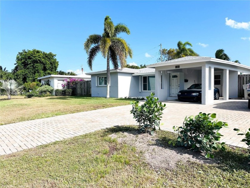 Beautifully remodeled and fully furnished 2-bedroom, 2-bathroom - Beach Home for sale in Pompano Beach, Florida on Beachhouse.com