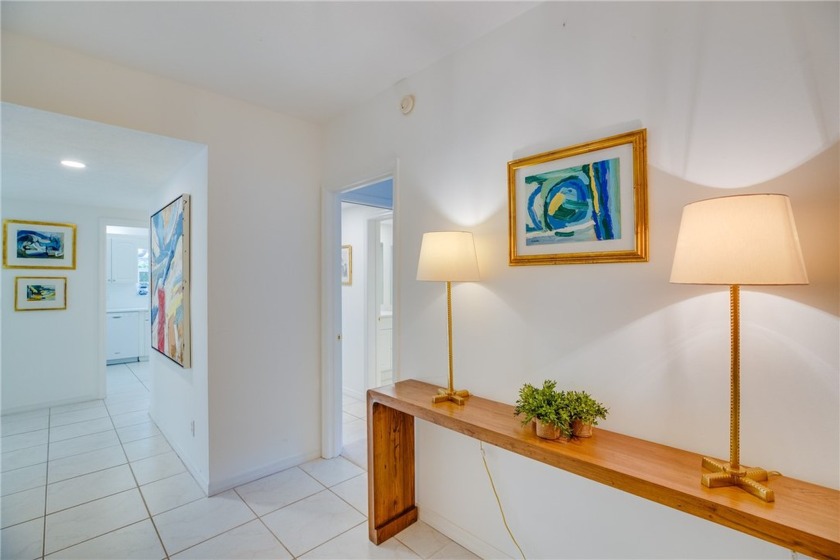 Simply lovely, bright and cheery corner first floor unit with - Beach Home for sale in Vero Beach, Florida on Beachhouse.com