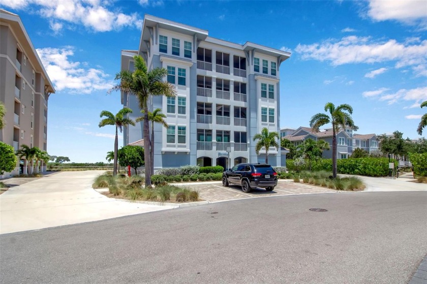 Stunningly decorated two bedroom, two bath condo in Anna Maria - Beach Condo for sale in Bradenton, Florida on Beachhouse.com