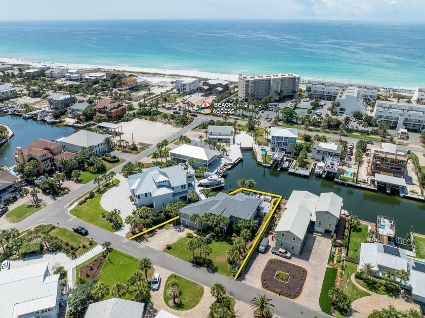 Welcome to 528 Vera Cruz Drive on Destin's coveted Holiday Isle! - Beach Home for sale in Destin, Florida on Beachhouse.com
